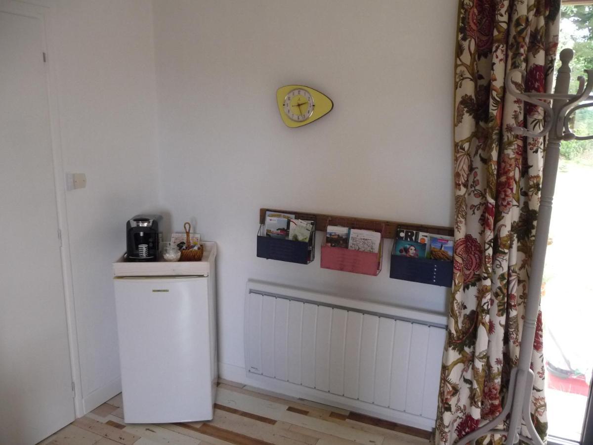 Bretagne Chambre D'Hotes Suite 53M2 Et Caravane Vintage Avec Cuisine Et Salle De Bains Privees Brittany B&B 53M2 Suite And Vintage Caravan Glamping With Private Kitchen And Bathroom Pleumeur-Gautier Buitenkant foto