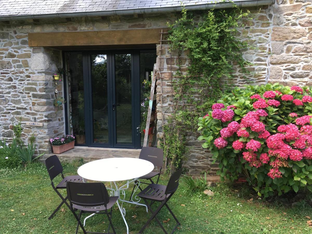 Bretagne Chambre D'Hotes Suite 53M2 Et Caravane Vintage Avec Cuisine Et Salle De Bains Privees Brittany B&B 53M2 Suite And Vintage Caravan Glamping With Private Kitchen And Bathroom Pleumeur-Gautier Buitenkant foto